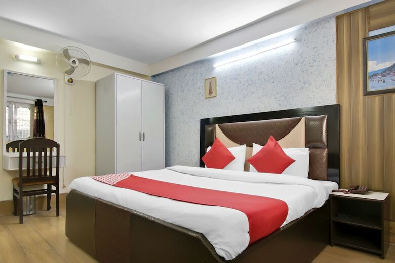 Oyo 11741 Hotel Nest