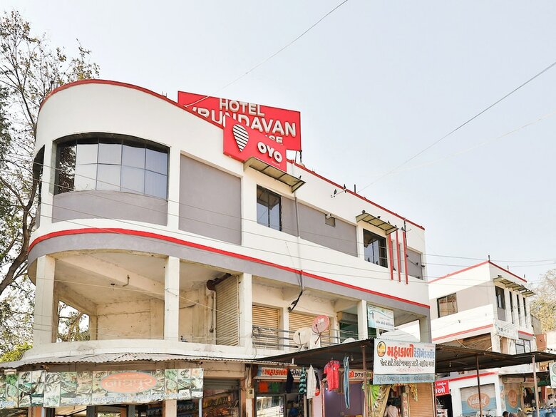 Oyo 3299 Hotel Vrundavan