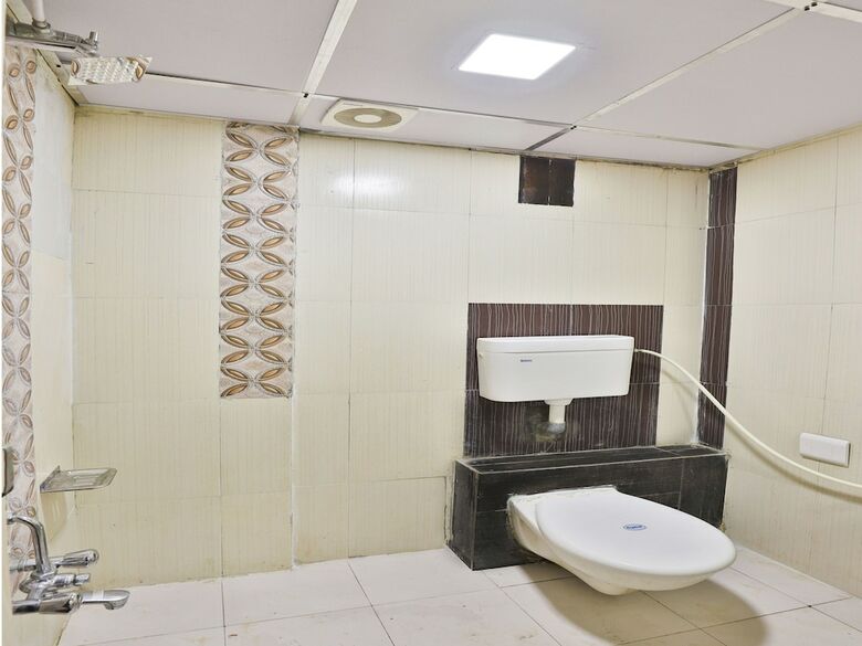 Oyo 3299 Hotel Vrundavan