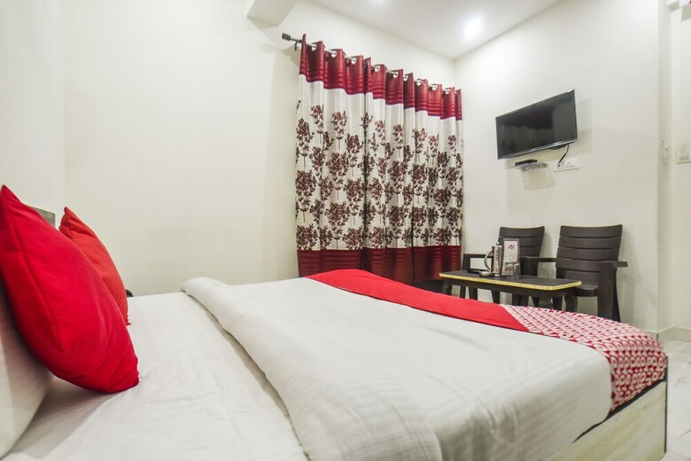 Oyo 12662 Hotel Granite Peak