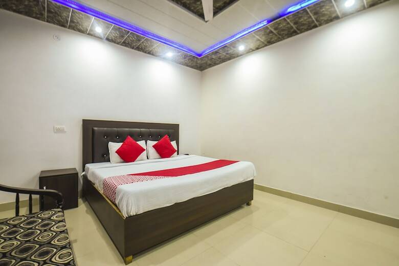 Oyo 7917 Hotel Sunbeam