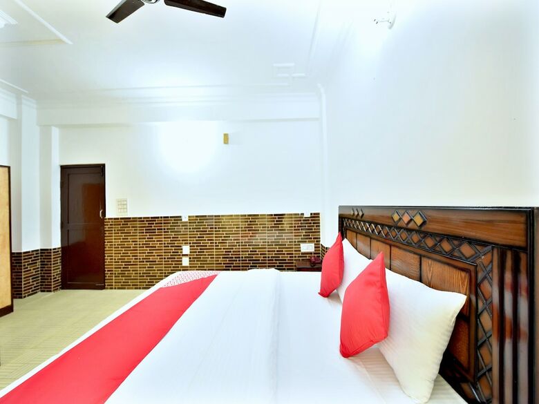 Oyo 12443 Hotel Snowretreat
