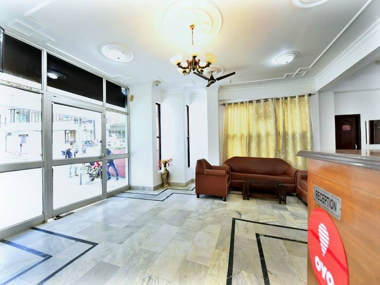 Oyo 12443 Hotel Snowretreat
