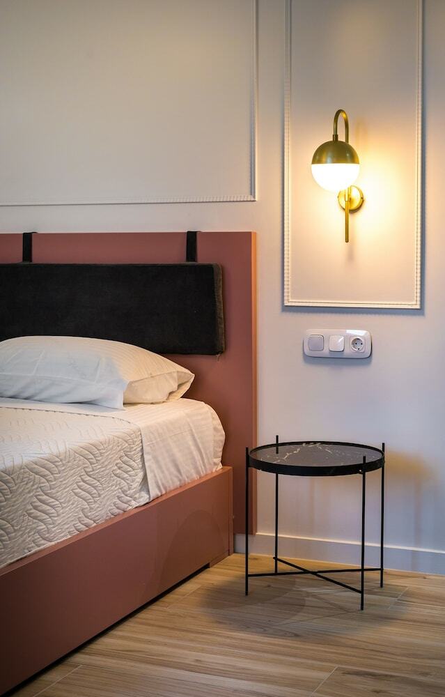 Allure Central Boutique Hotel