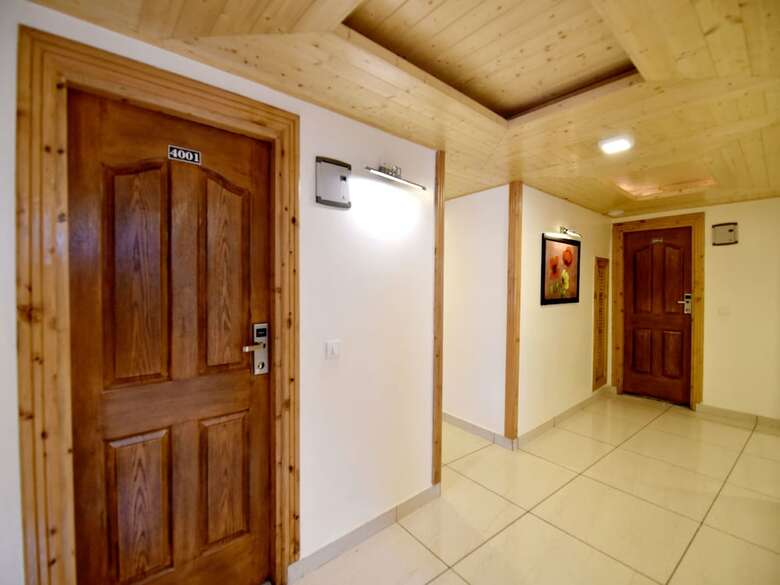 Hotel Oyo 13091 Manali Grand