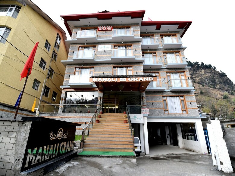Hotel Oyo 13091 Manali Grand