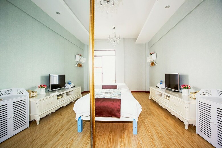 Jinghong Gaozhuang Anni Holiday Hotel