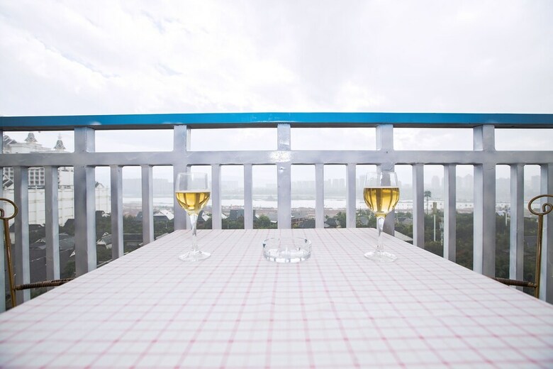 Jinghong Gaozhuang Anni Holiday Hotel