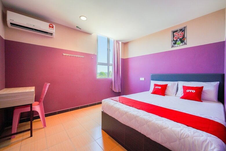 Oyo 89762 Cmn Hotel