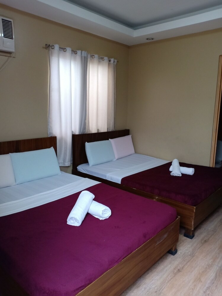 Hotel East Square Inn