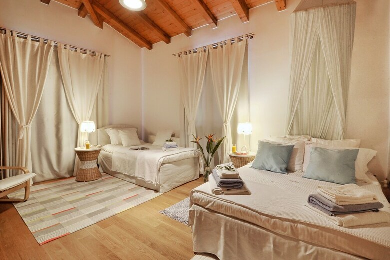 Villa Chloe In Corfu