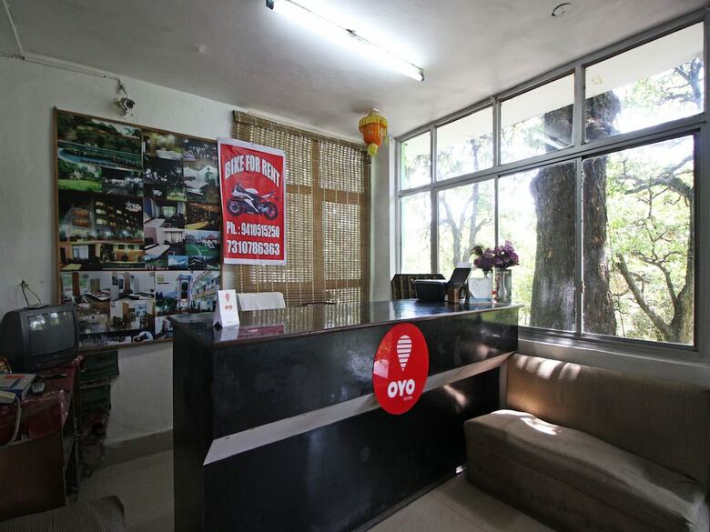 Oyo 13324 Hotel Anamika