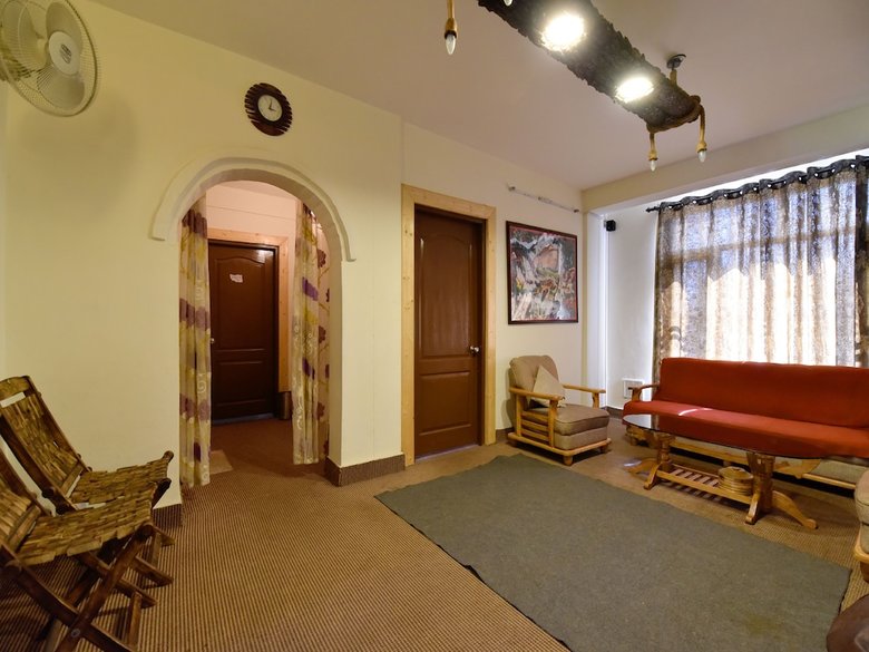 Apartamentos Oyo 13350 Home Hill View Naggar Road