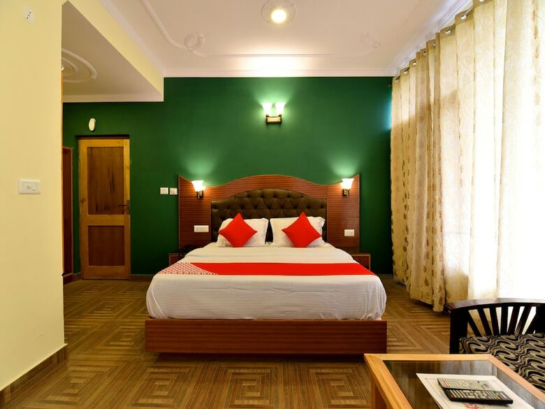 Hotel Oyo 13356 Himachal Heights