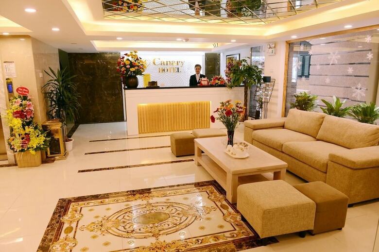 Canary Hotel & Apartment