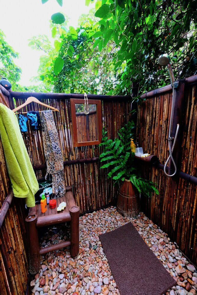 Hotel Bamboo Private Islands