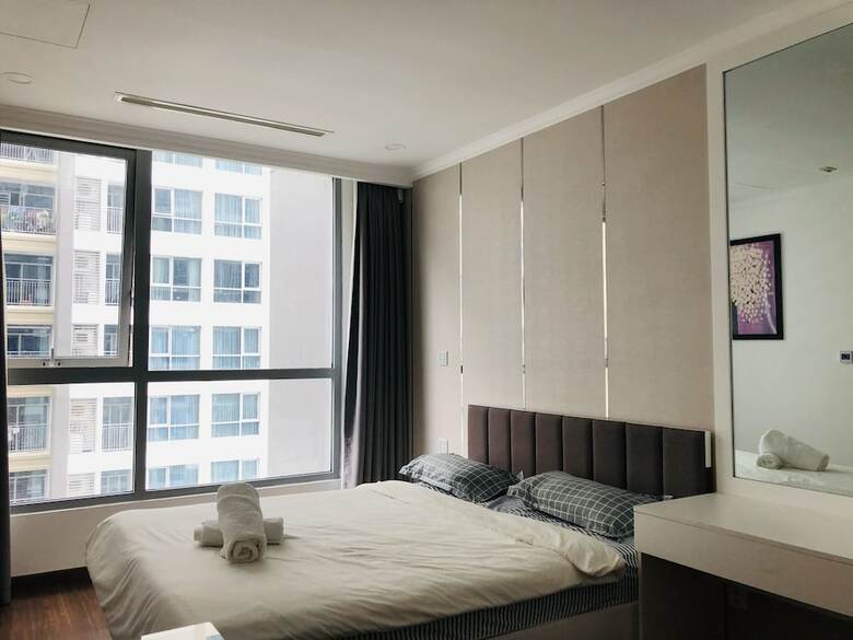 Luxury Apartment In Vinhomes