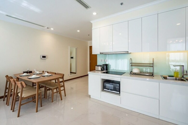 Luxury Apartment In Vinhomes