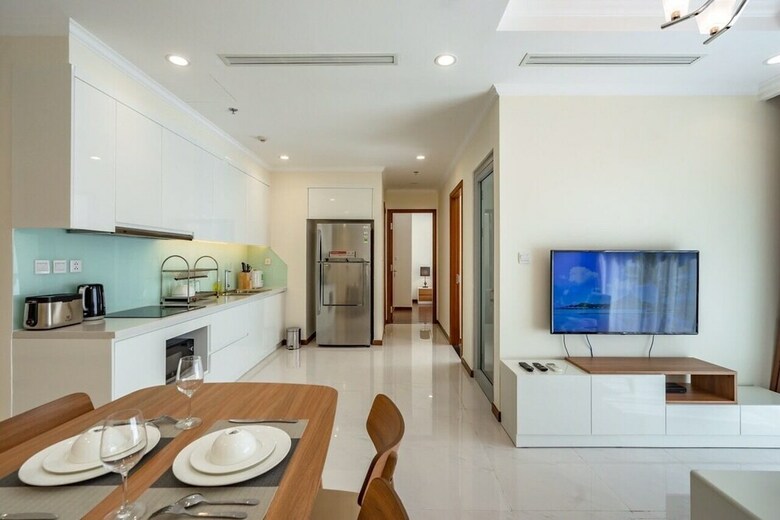 Luxury Apartment In Vinhomes