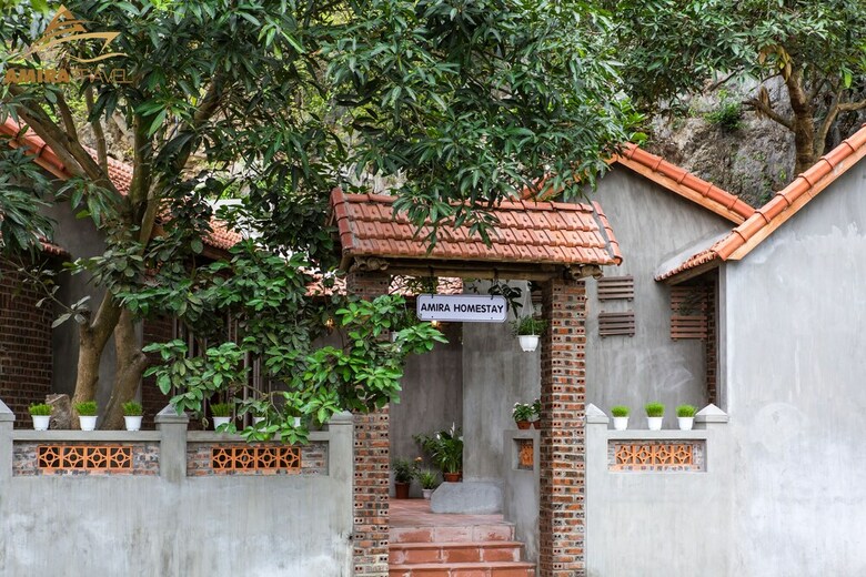 Hotel Amira Homestay
