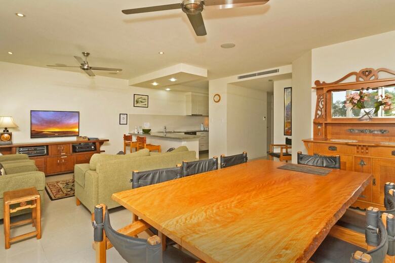 Ming Apartments #3 - 3/236 Marine Parade