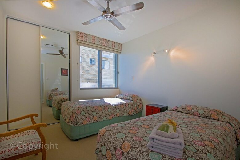 Ming Apartments #3 - 3/236 Marine Parade