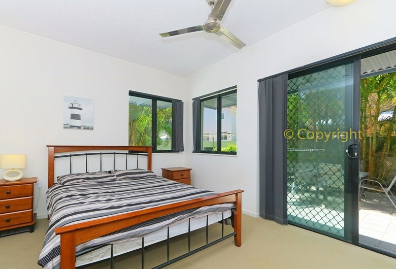 Serenity 3 Bedroom Holiday Apartment