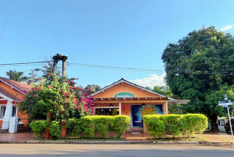 Hostal Hostel Bamb� Puerto Iguaz�