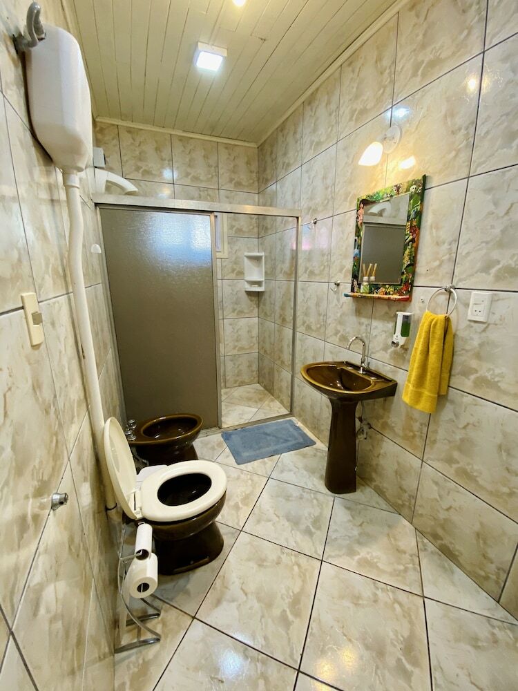 Hostal Hostel Bamb� Puerto Iguaz�