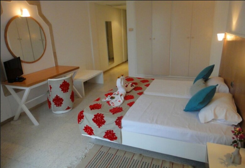 Hotel Palmyra Holiday Resort & Spa