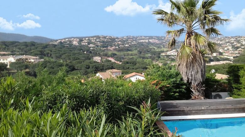 Villa Madame Vacances Les Restanques Du Carr� Beauch�ne