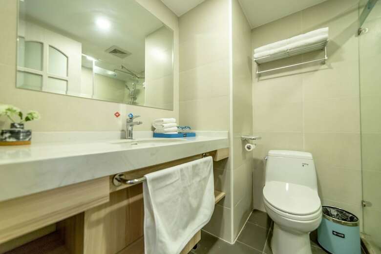 Hotel Shanghai Zhenle Boutique Inn