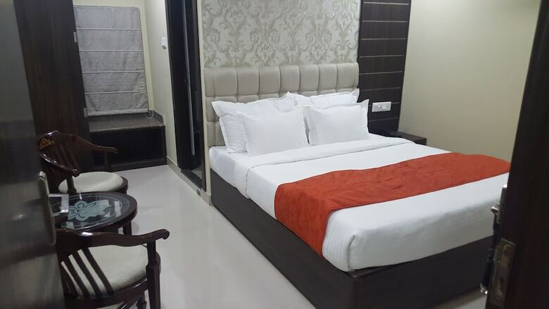 Hotel Sle Residency