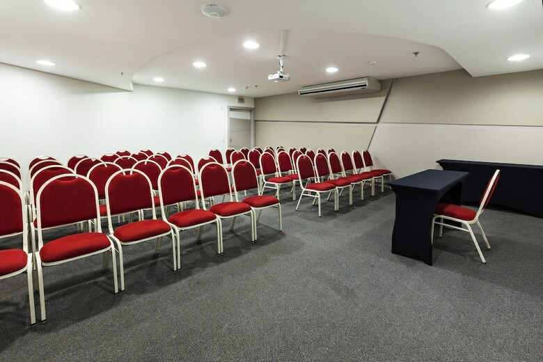 Sibara Flat Hotel & Conven�oes