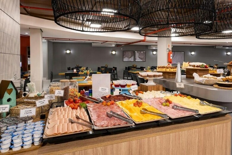 Sibara Flat Hotel & Conven�oes
