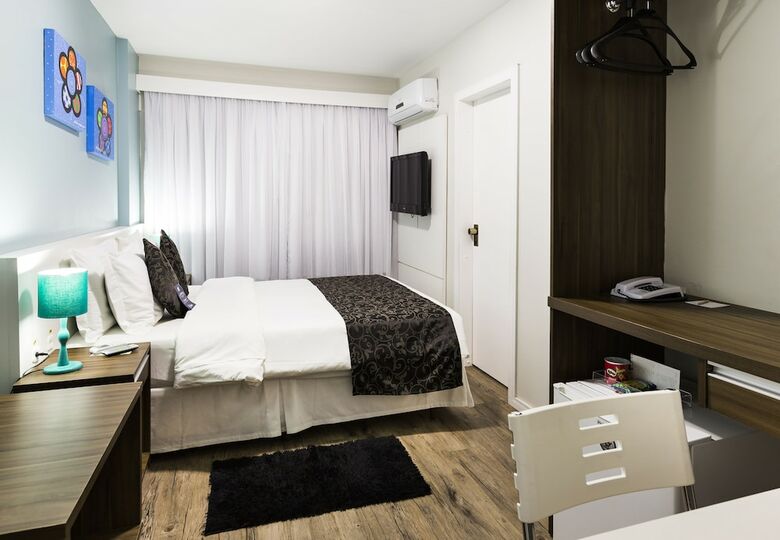 Sibara Flat Hotel & Conven�oes