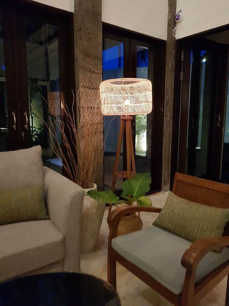Umpadhi Canggu Hotel