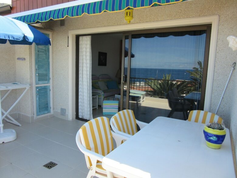 Apartamentos Los Gigantes