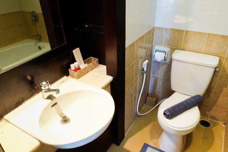 Exclusive 1 Bedroom Batavia Apartment By Travelio
