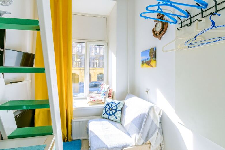 Sokroma Alye Parusa Aparts