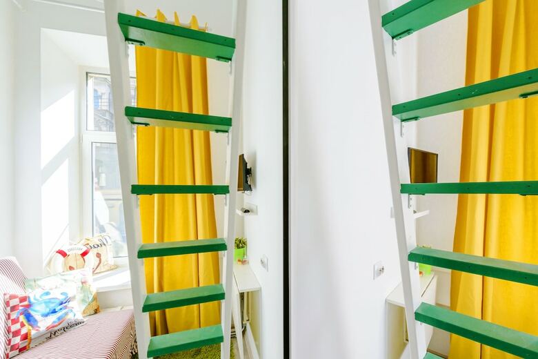 Sokroma Alye Parusa Aparts