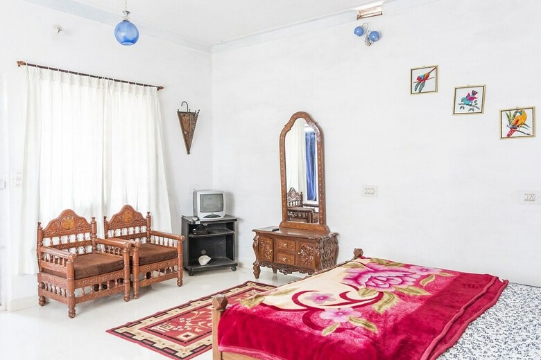 Hotel Guesthouser 2 Bhk Homestay 7c97