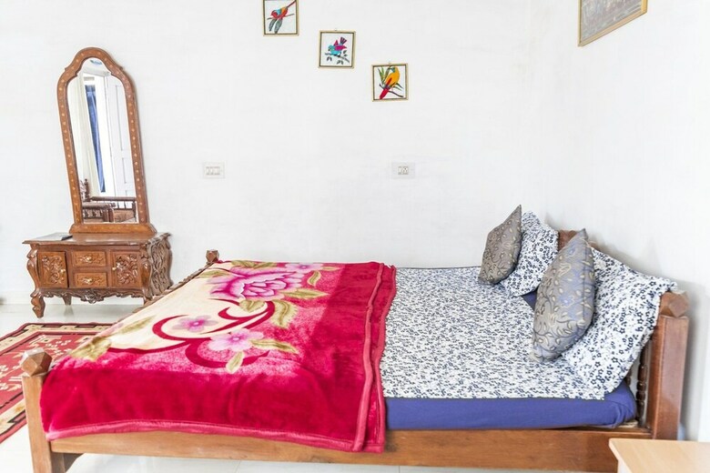 Hotel Guesthouser 2 Bhk Homestay 7c97