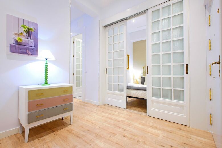 Apartamentos Reina Sofia Boutique - Madflats Collection