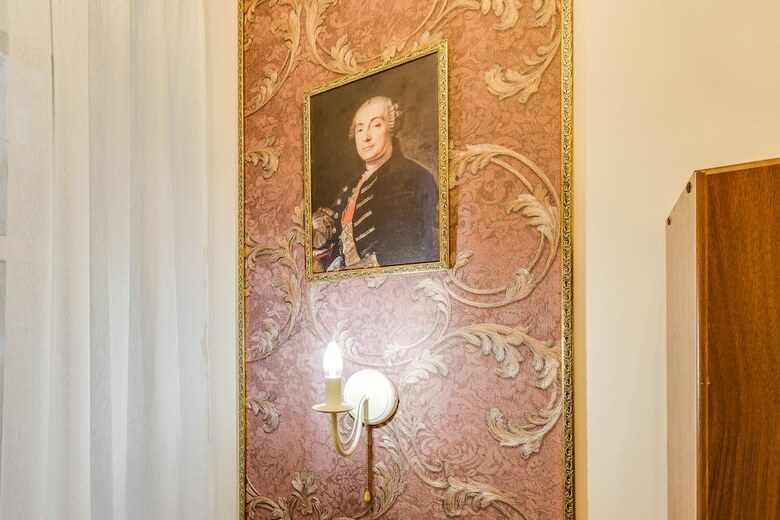 Sokroma Aristocrat Home Aparts