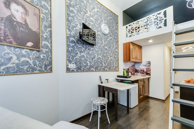 Sokroma Aristocrat Home Aparts
