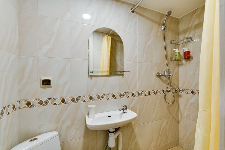 Sokroma Aristocrat Home Aparts