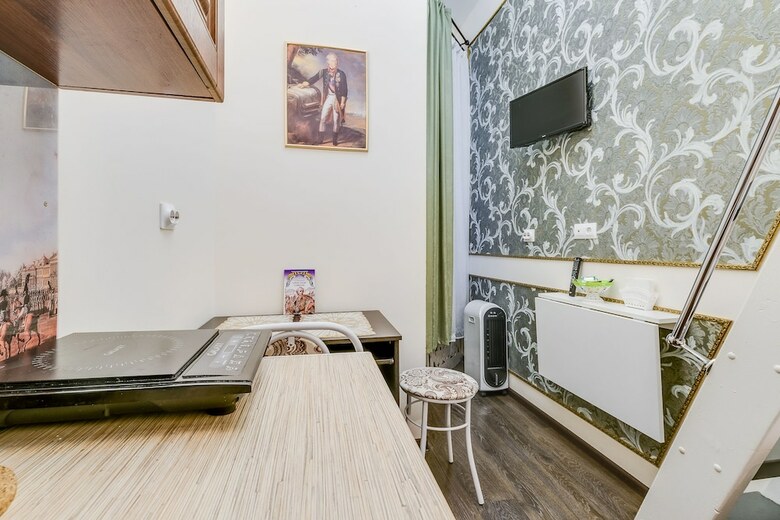 Sokroma Aristocrat Home Aparts