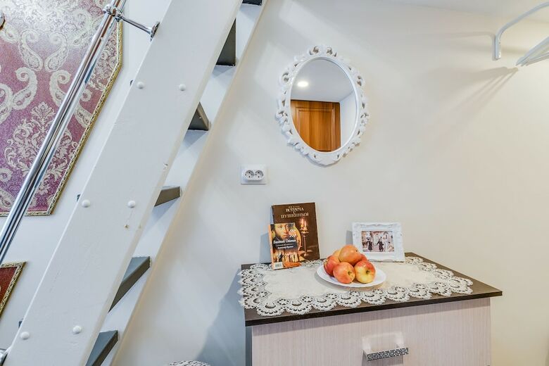 Sokroma Aristocrat Home Aparts