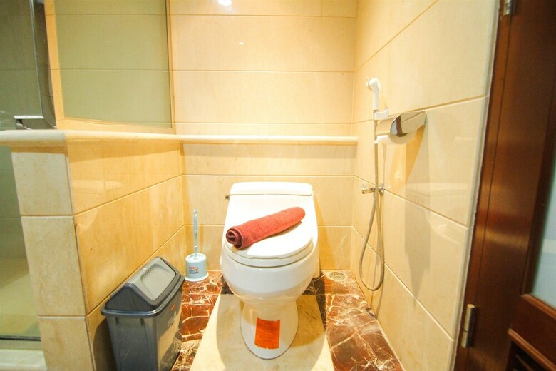 Luxurious 2 Bedroom Scbd Suites Apartment By Travelio
